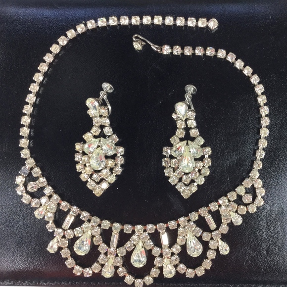 Vintage 1950’s Crystal Necklace and Earrings Set - Picture 1 of 8